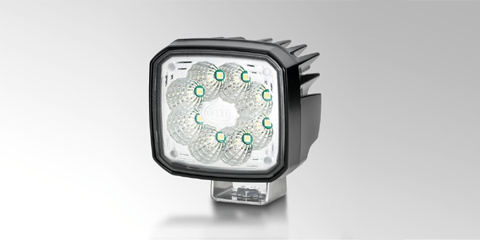Effizienter und meistverkaufter LED Arbeitsscheinwerfer Ultra Beam von HELLA.