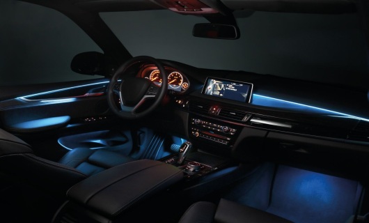 RGB-LED aplinkos apšvietimas, BMW X5