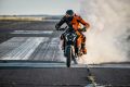 554257_MY24_KTM_1390_SUPER_DUKE_R_Action_Action_ACTION_160