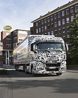 The striking design already reveals: the HELLA Technology truck is loaded with innovations.