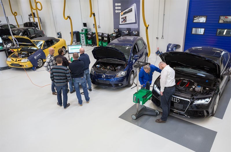HELLA A/C Compressors additional benefits