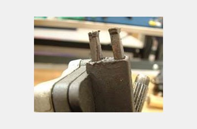 Damaged carbon brushes due to oil ingress