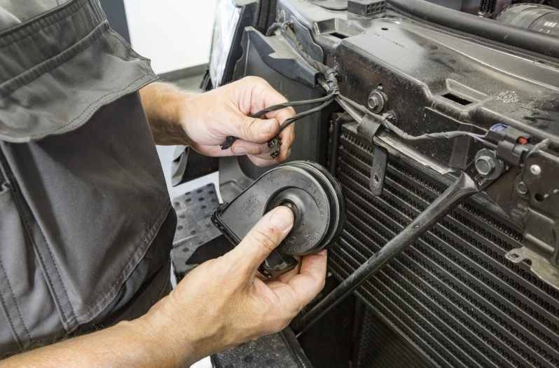 HELLA Horn Installation Visual