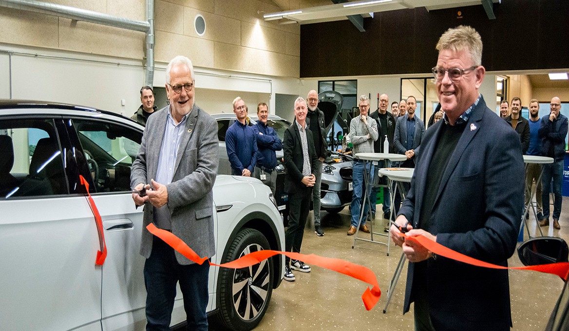 In collaboration with the teaching staff at Tradium, Hella Gutmann put together a state-of-the-art training center.